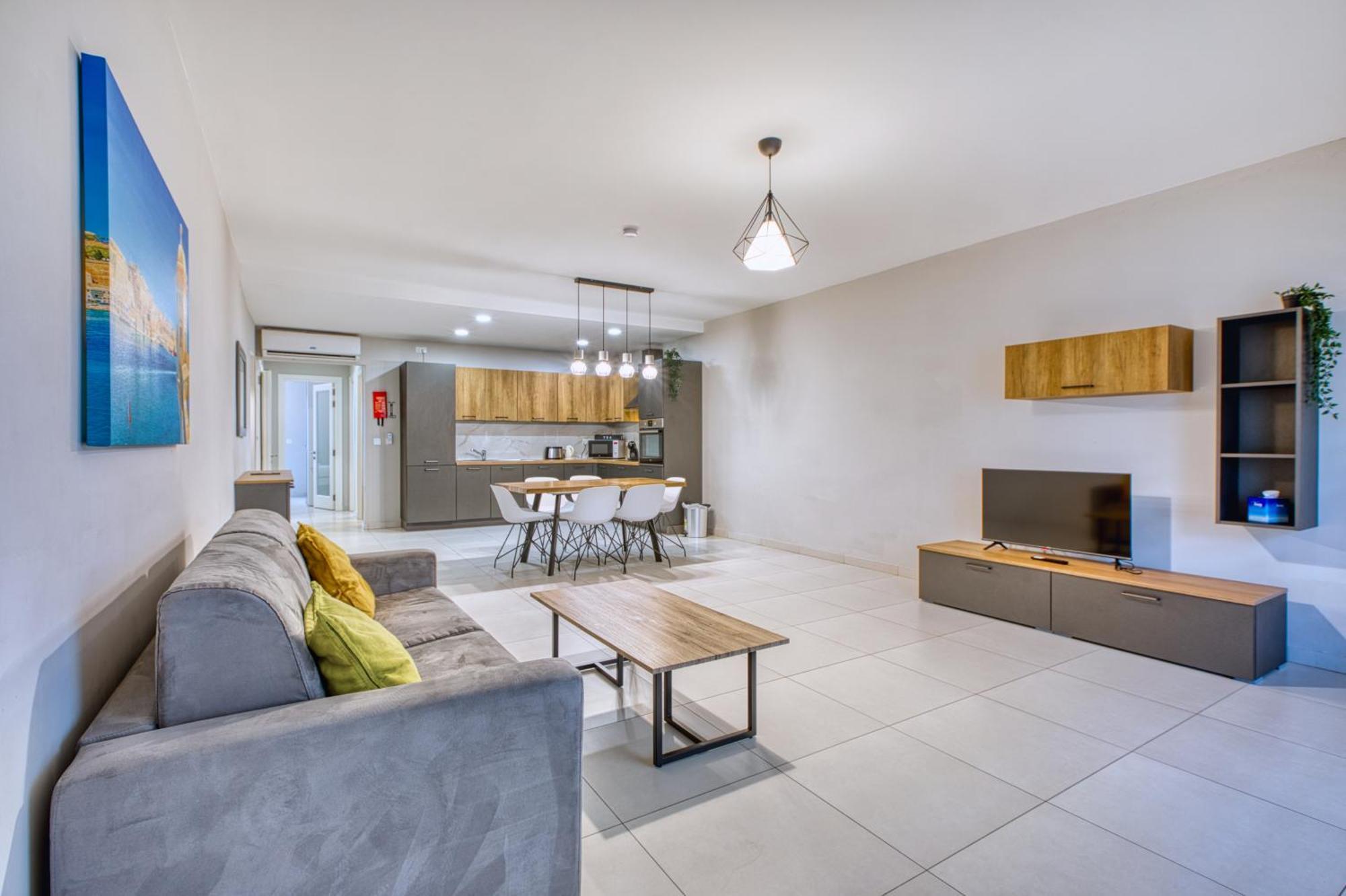 Unique Two Bedroom Apt With Huge Outdoor Area And Close To Entertainment Is-Swieqi Eksteriør billede